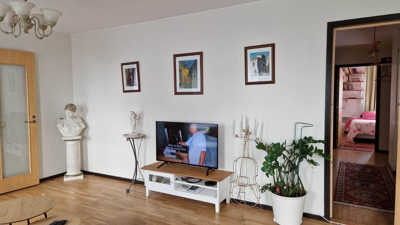 Two-Bedroom Apartment In City Center Of Malmoe Close To Copenhagen Malmö Exterior foto